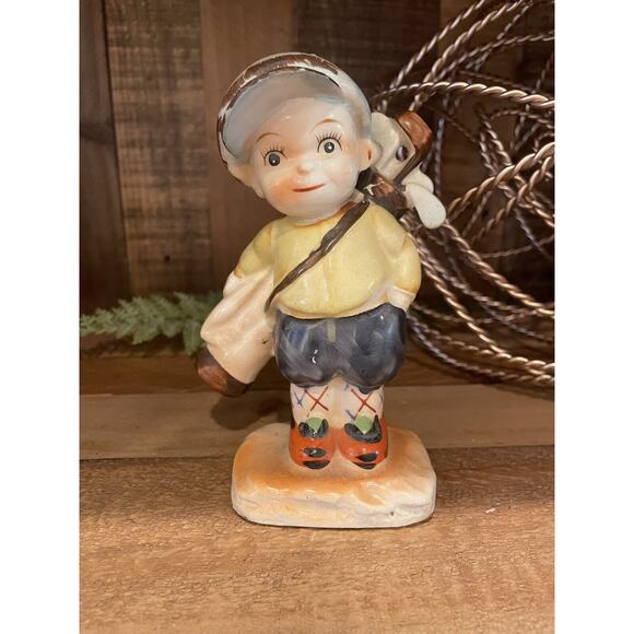 Vintage Ceramic Golfer Caddy Figurine - Picture 7 of 9